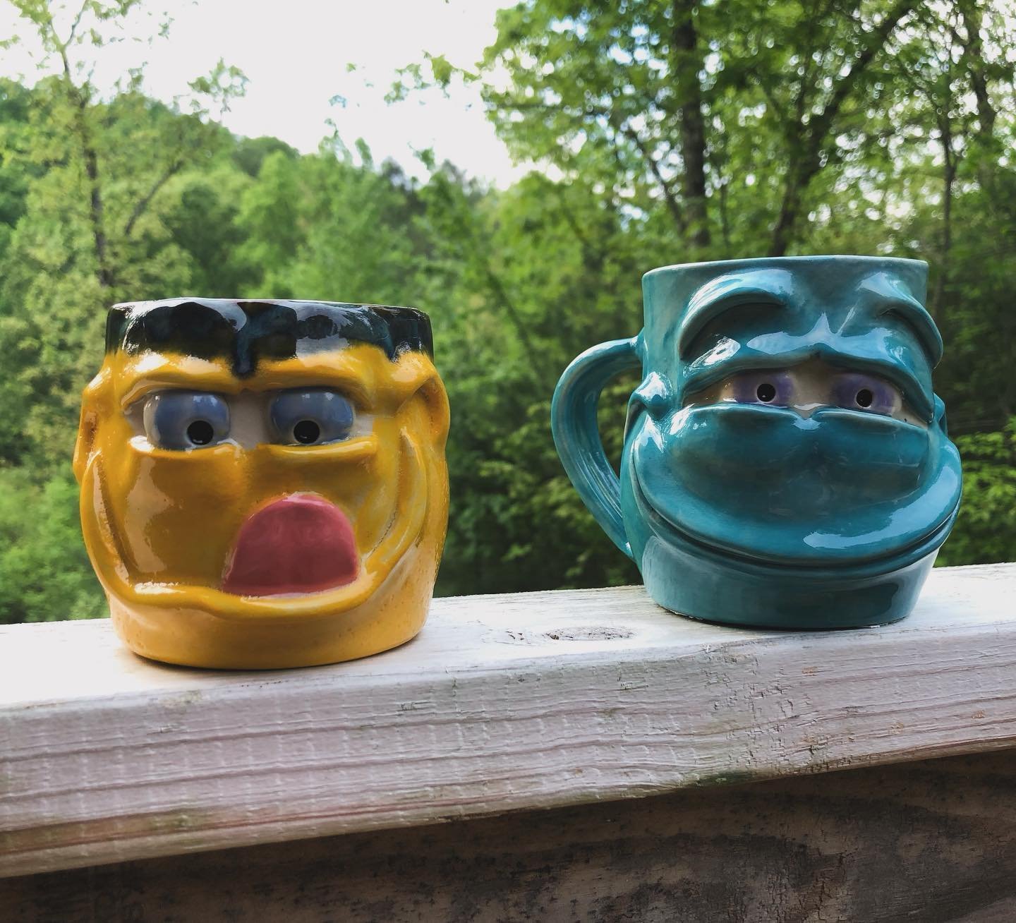 Two more mugs headed to Gillsville! Got a fresh set of happy faces to celebrate Spring. 

Come see us on May 11th at the Craven Pottery to see my new faces and one of the best collections of folk art around!

#pottery #handthrown #handsculpted #handp
