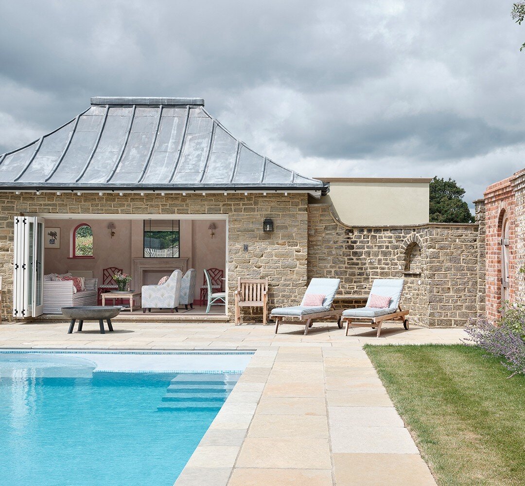 Even on a grey day, this is the prettiest and most inviting pool house ever! We were lucky enough to design the interiors for this lovely space last year - by far one of the most fun places to be let loose on! 💦​​​​​​​​​
-

#poolhouse #poolhousedeco