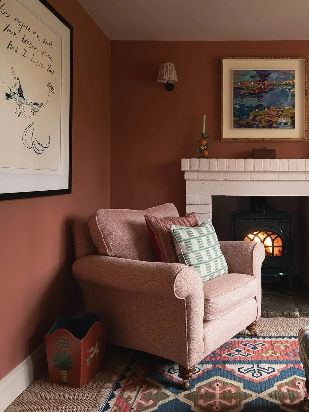 The snuggliest snug in our Hampshire project 🔥

This is a north facing room, so we went for one of my all time favourite @farrowandball archive colours - Prophery Pink. It is so warm and enveloping.

Photos by @tomstaubynphotography
Design by us

-

