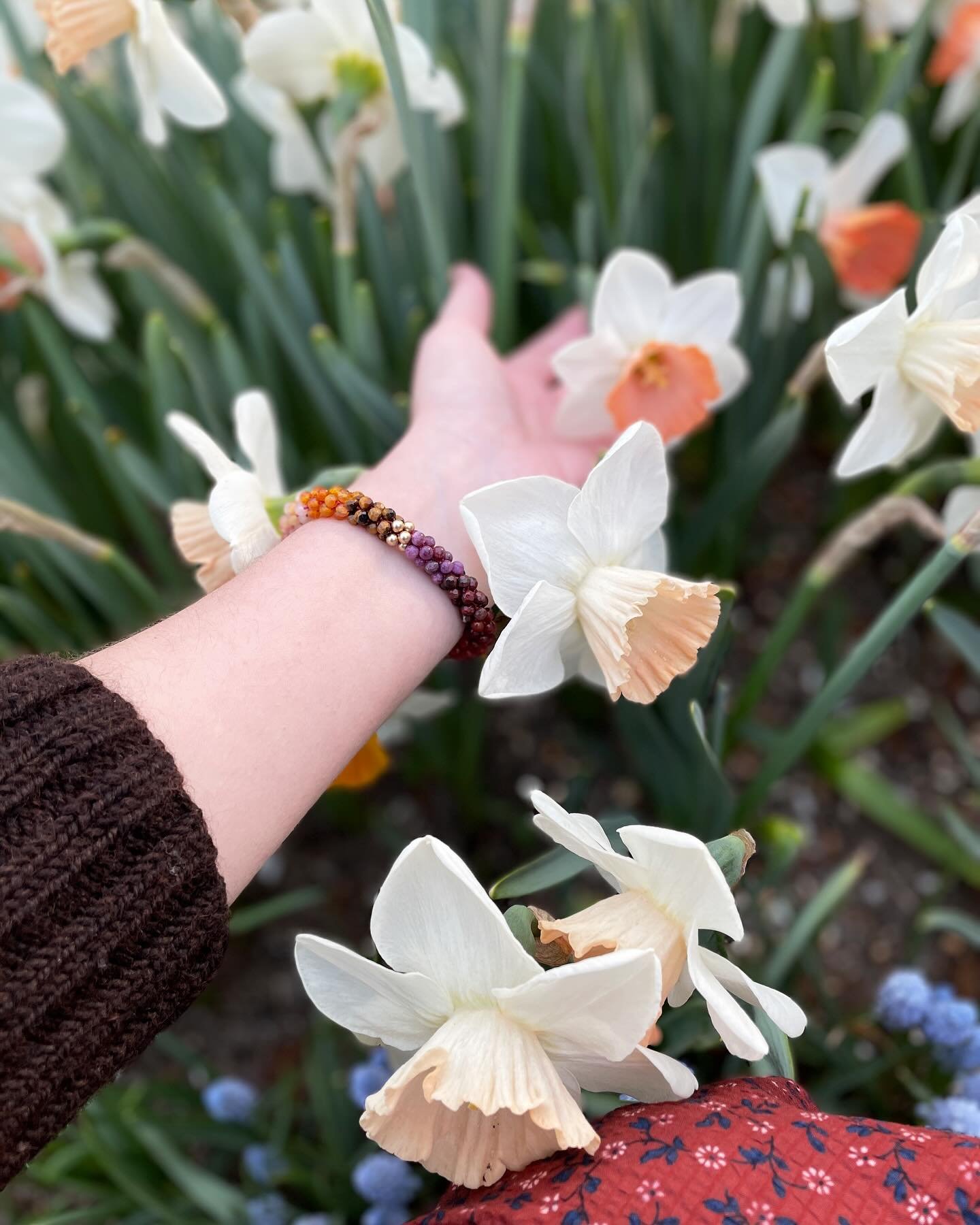 Taking time to revel in the New York City spring.

Bracelet by the ever-talented @parklexnyc 

#springtimeinnewyork #intothewoolgoesintothepark #intothewool #centralpark #parkandlexnyc #beadedgemstonejewelry