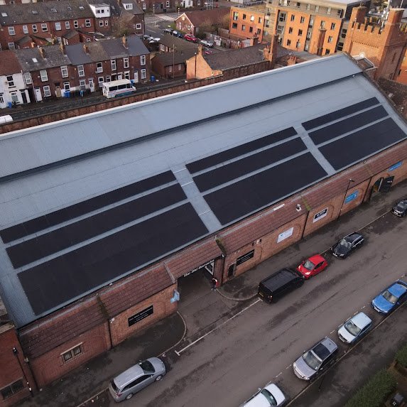 Located in Sheffield city centre, The Old Barracks is home to multiple businesses, each with significant energy needs. The building owner sought to offset electricity costs by leveraging the available roof space for a solar PV installation, making th