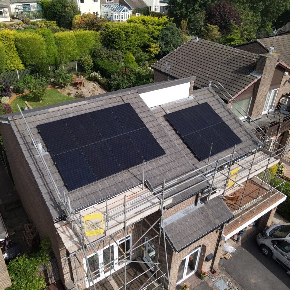 6.16 kW On Solar PV and 9.5kWh Battery Storage System, #dore #sheffield