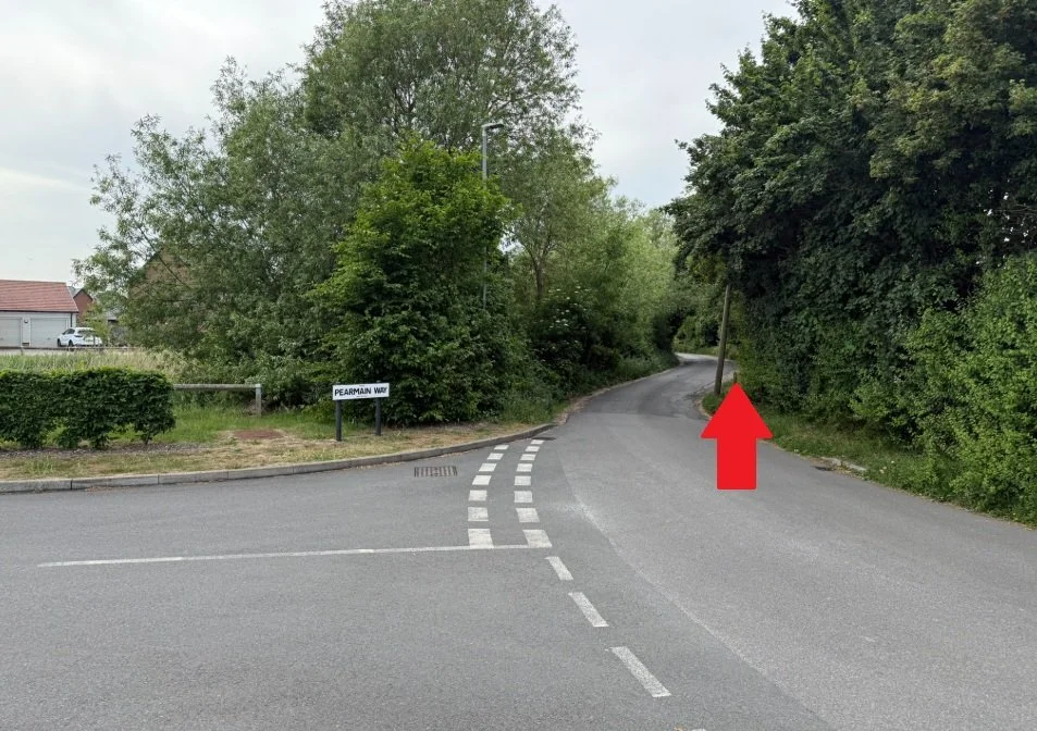 1. Pearmain Way junction with Cockreed Lane.jpg