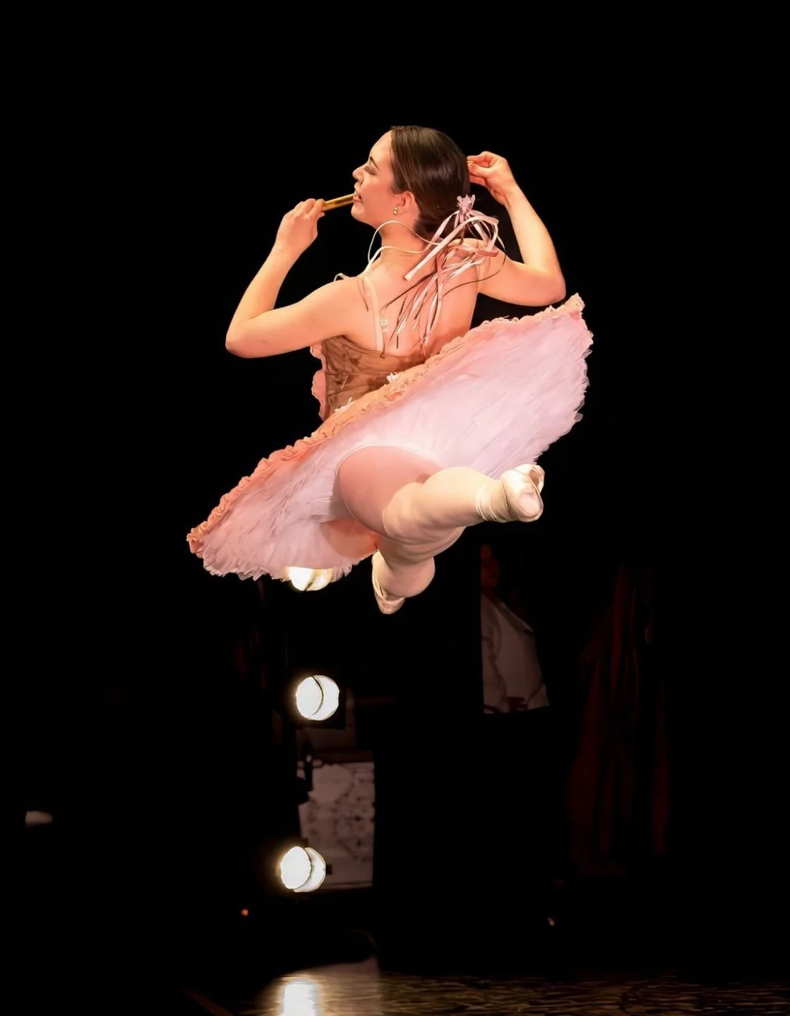 ✨ Senior Spotlight: Amelia ✨
Join us in celebrating Amelia, a member of our amazing Class of 2026! 💚
Amelia has brought dedication, positivity, and a love for dance to our studio. We are so excited to see what comes next for her.
This fall, Amelia w