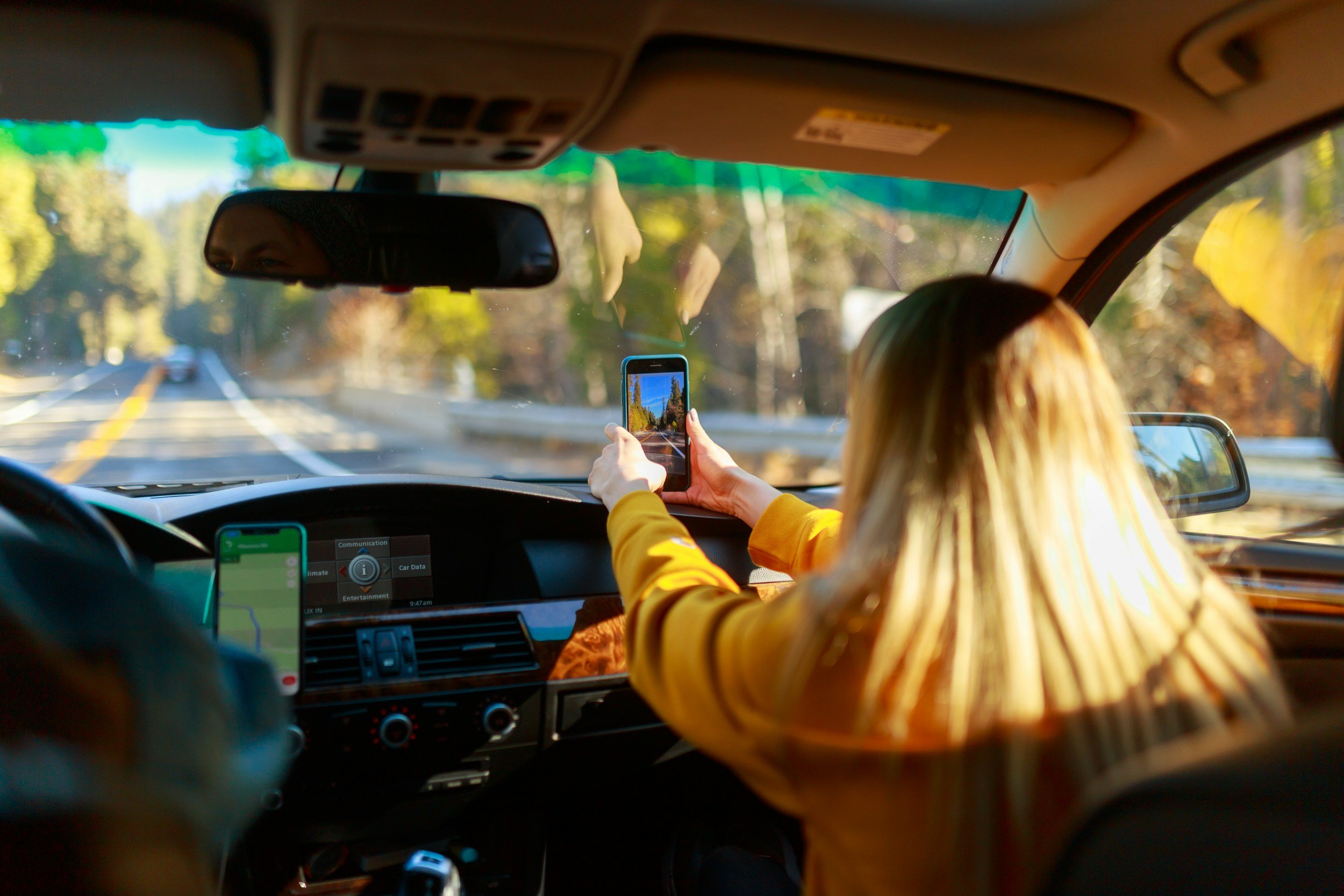Long Road Trip vs. Fly-and-Drive: Which Makes More Sense for Families