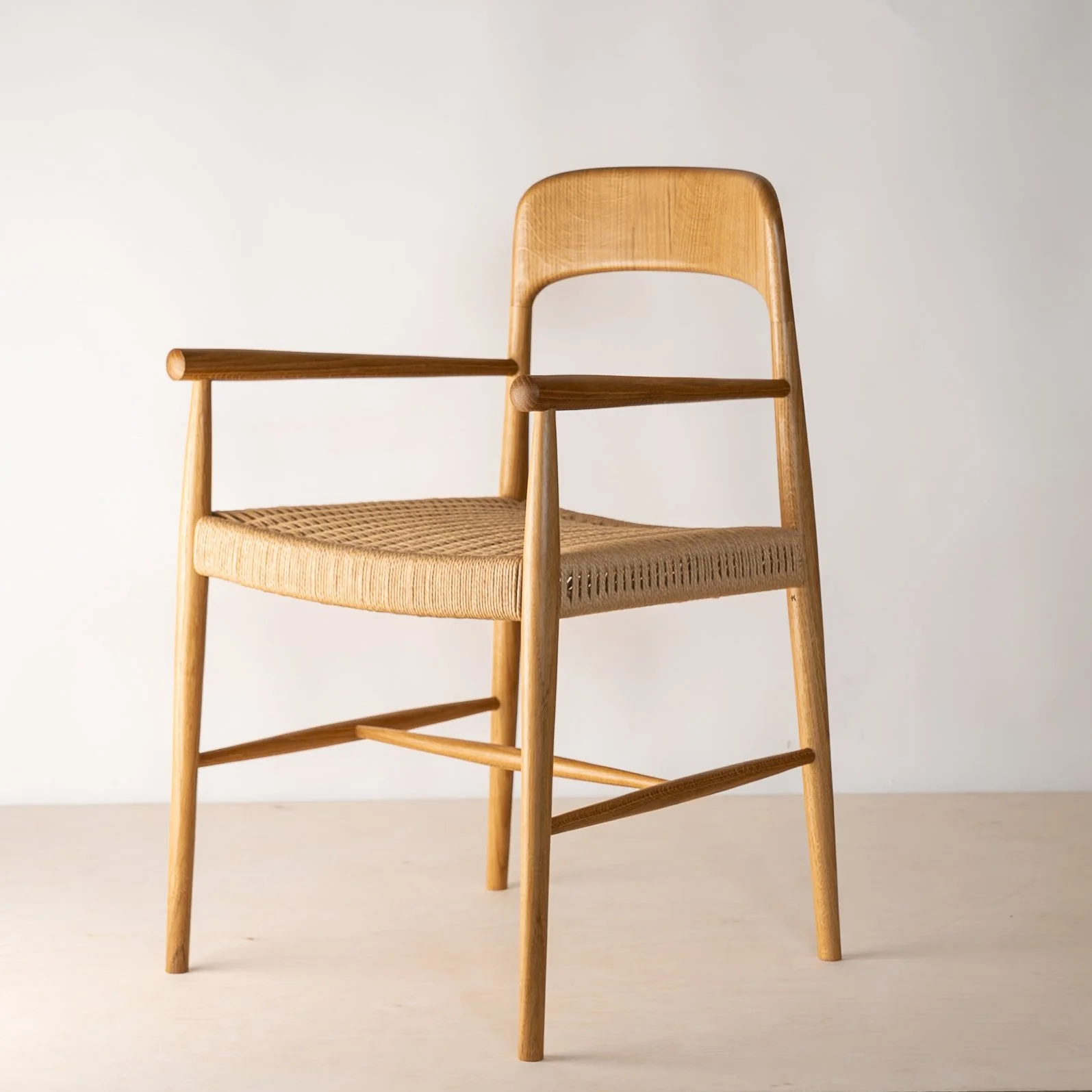 knot-stanton-diningchair-carver-quarter.jpg