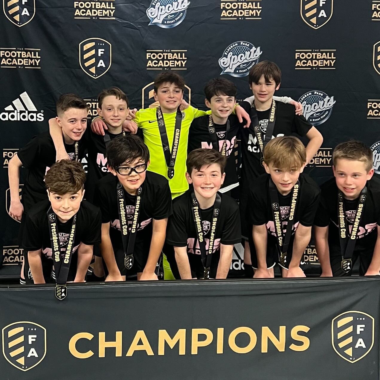 MDS Academy had themselves a day at our good friends @footballacademy_nj PresidentsDay Tourney on Saturday. A display of brilliant football not just from one, or two teams but ALL FIVE!!! 

FIVE TEAMS - FIVE CHAMPIONS 
U10&rsquo;s, u10&rsquo;s, u11&r