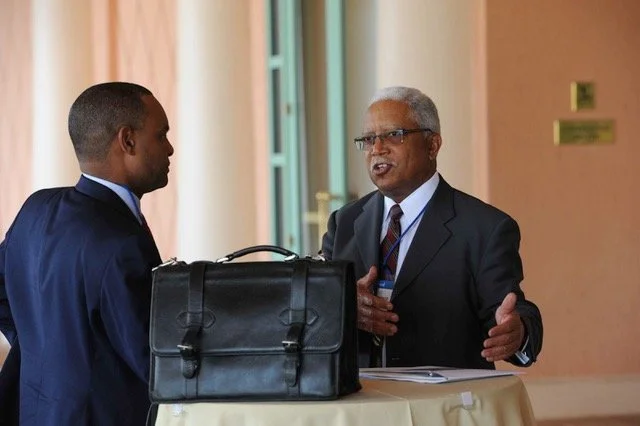 thumbnail_CF 2015 guest in lobby5 FW.jpeg