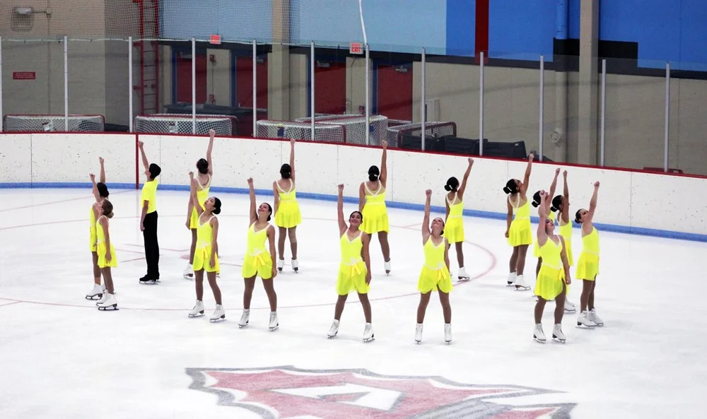 Our Teams — Glenview Blades