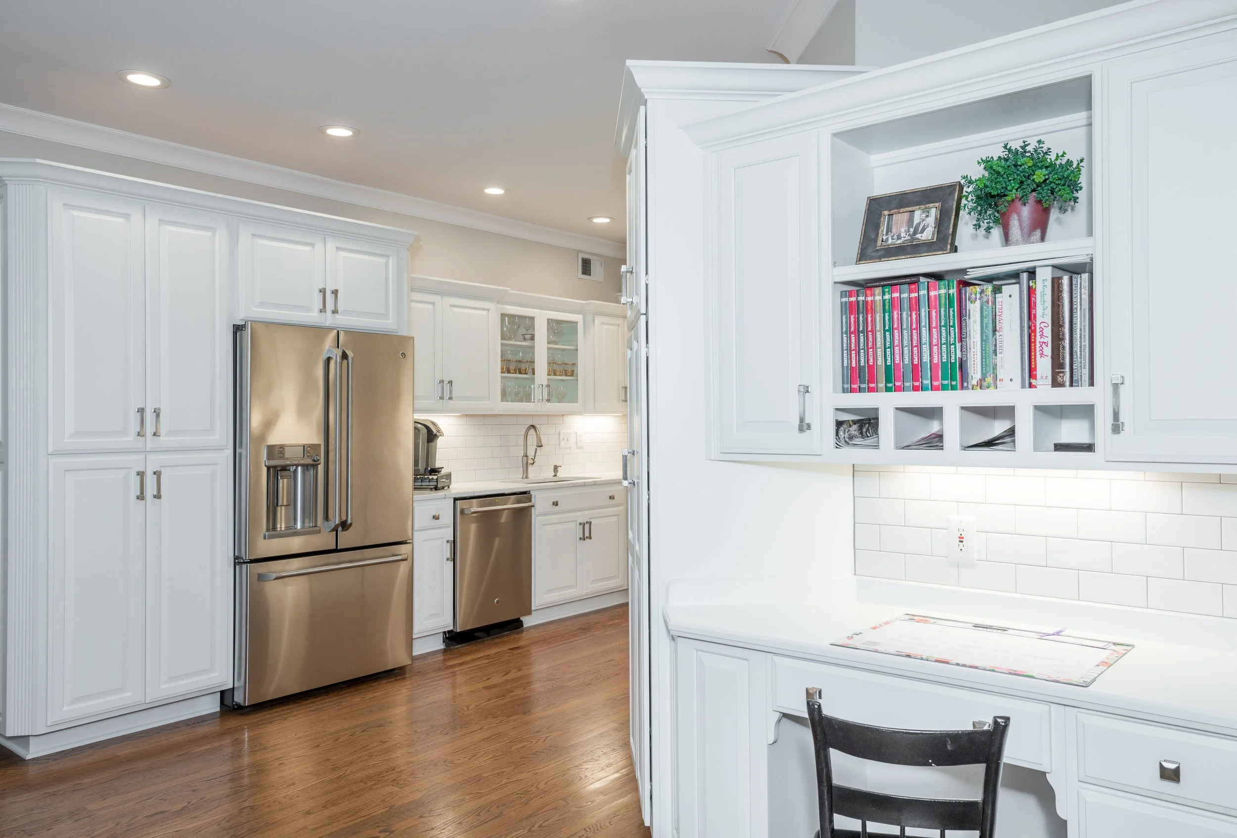 Kitchen Remodel by My Cabinet Refresh — Project 1 project photo 6