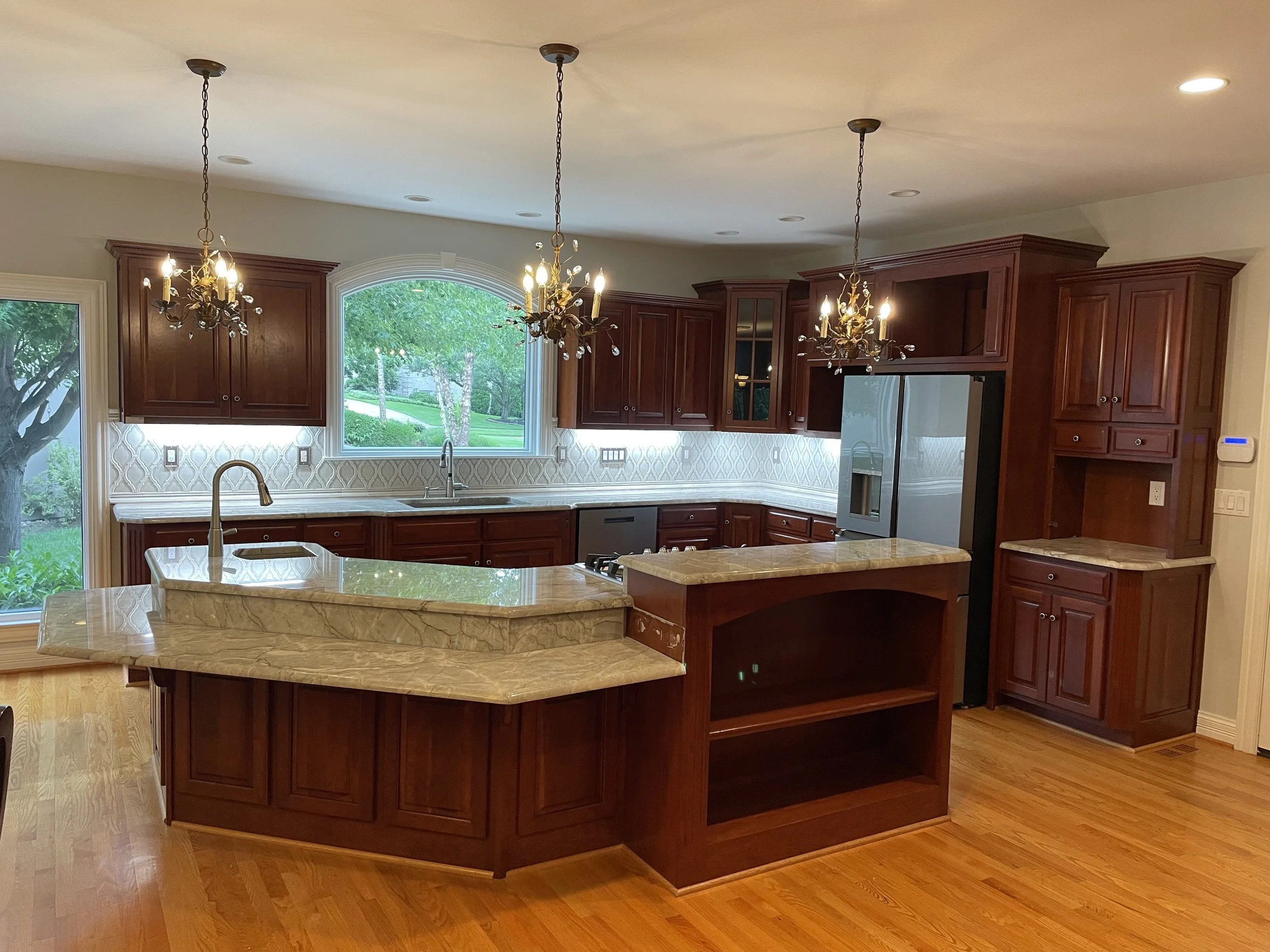 Transitional Kitchen Remodel by My Cabinet Refresh project photo 4