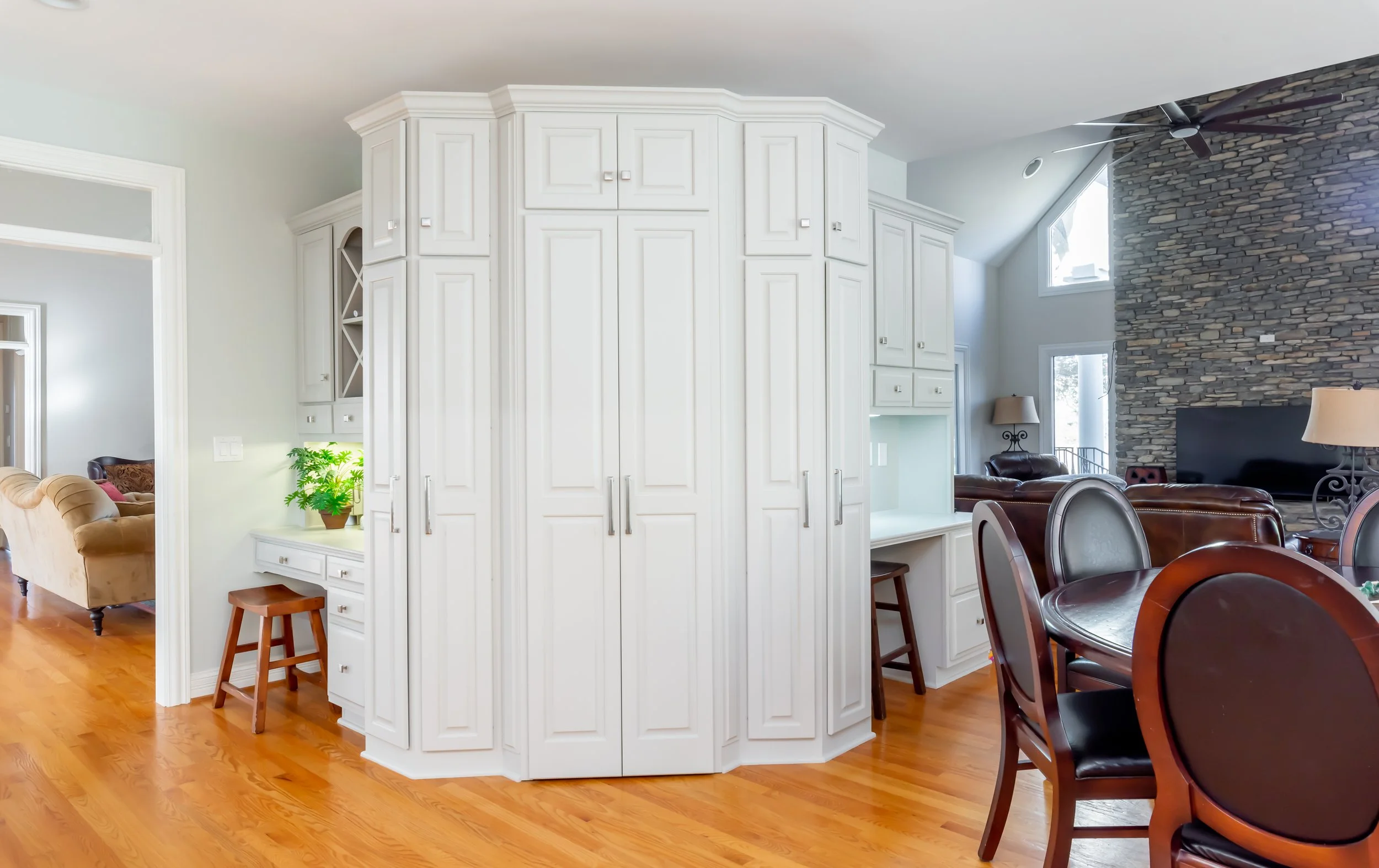 Transitional Kitchen Remodel by My Cabinet Refresh project photo 3