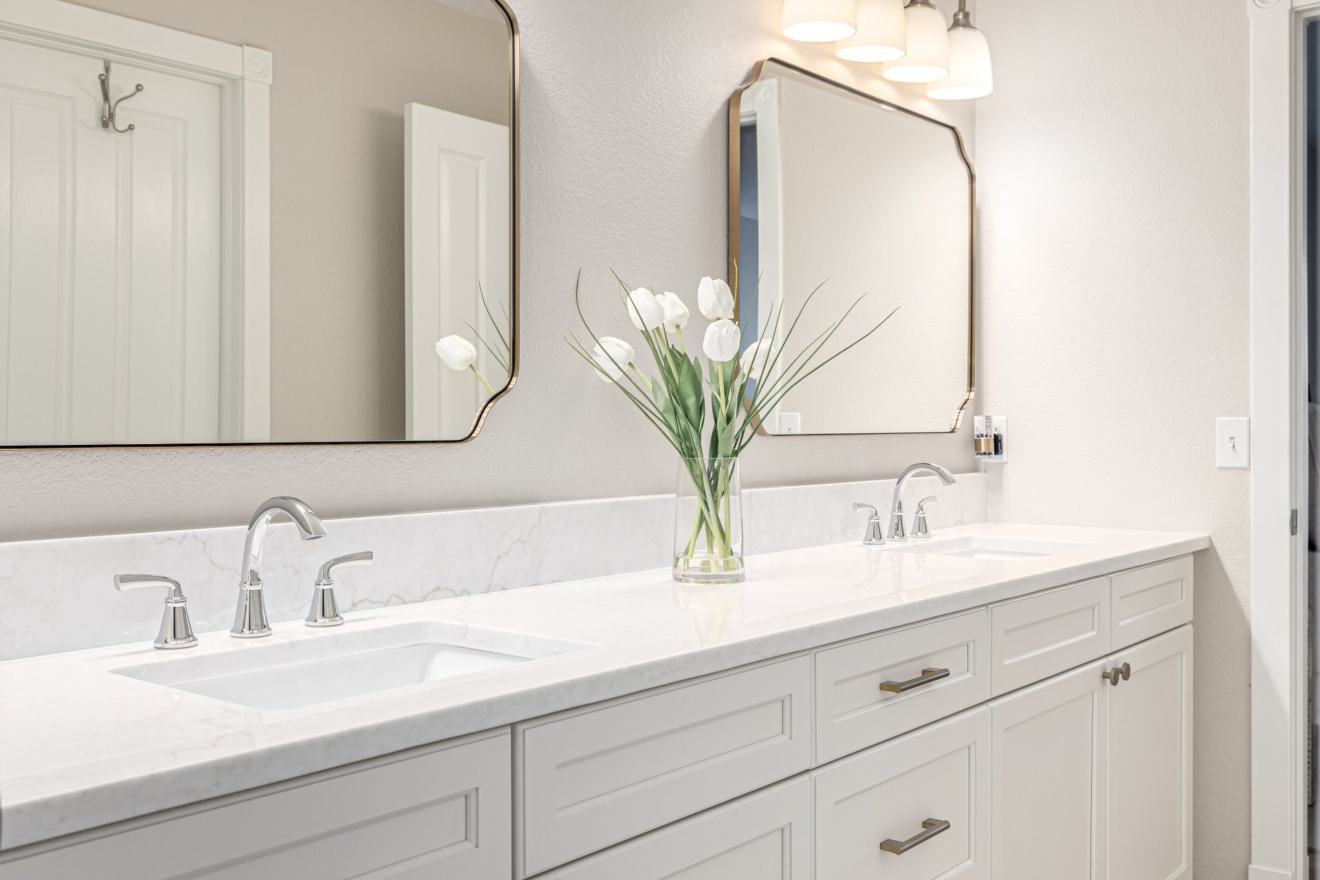 Stonington Kitchen + Bathroom