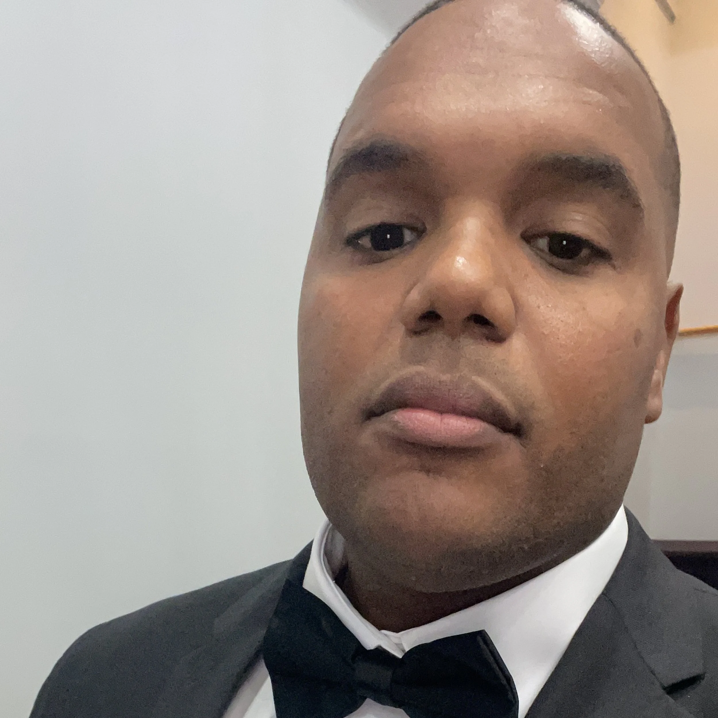 Frank Cuello Headshot