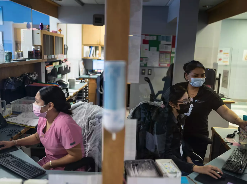 Minnesota rushes to re-up hundreds of thousands at risk of losing Medicaid after pandemic