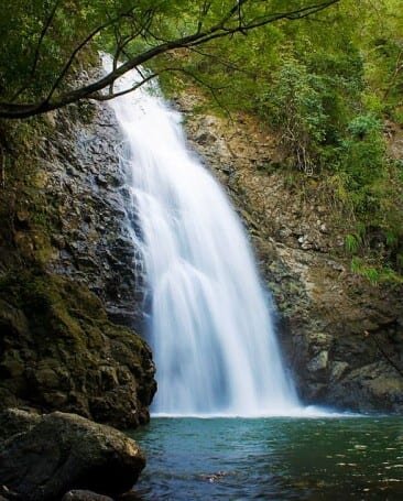 Montezuma-Waterfall-image-by-Jonathan-Greeley-366x455.jpg