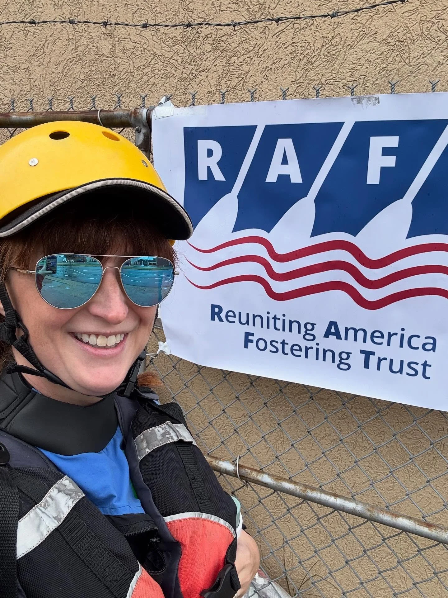 We just spent a really special day on the James River with @raftforamerica and @teamdemocracy. They brought together voters from across the political spectrum to talk about elections! Along the way, we rowed together, turned strangers into friends, a