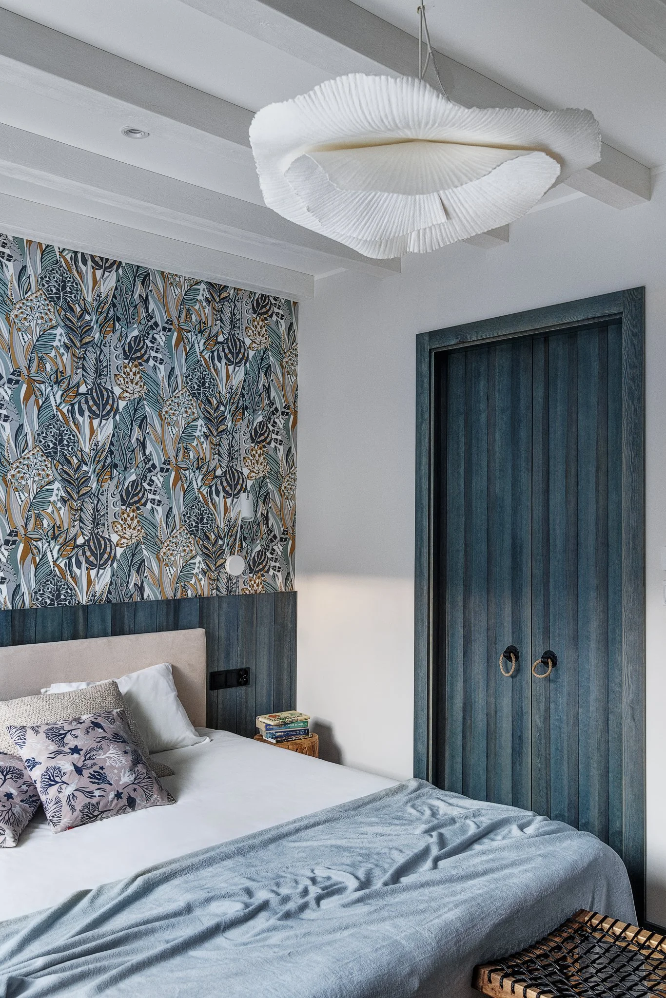 beach house primary bedroom casamance wallpaper zara home pendant light