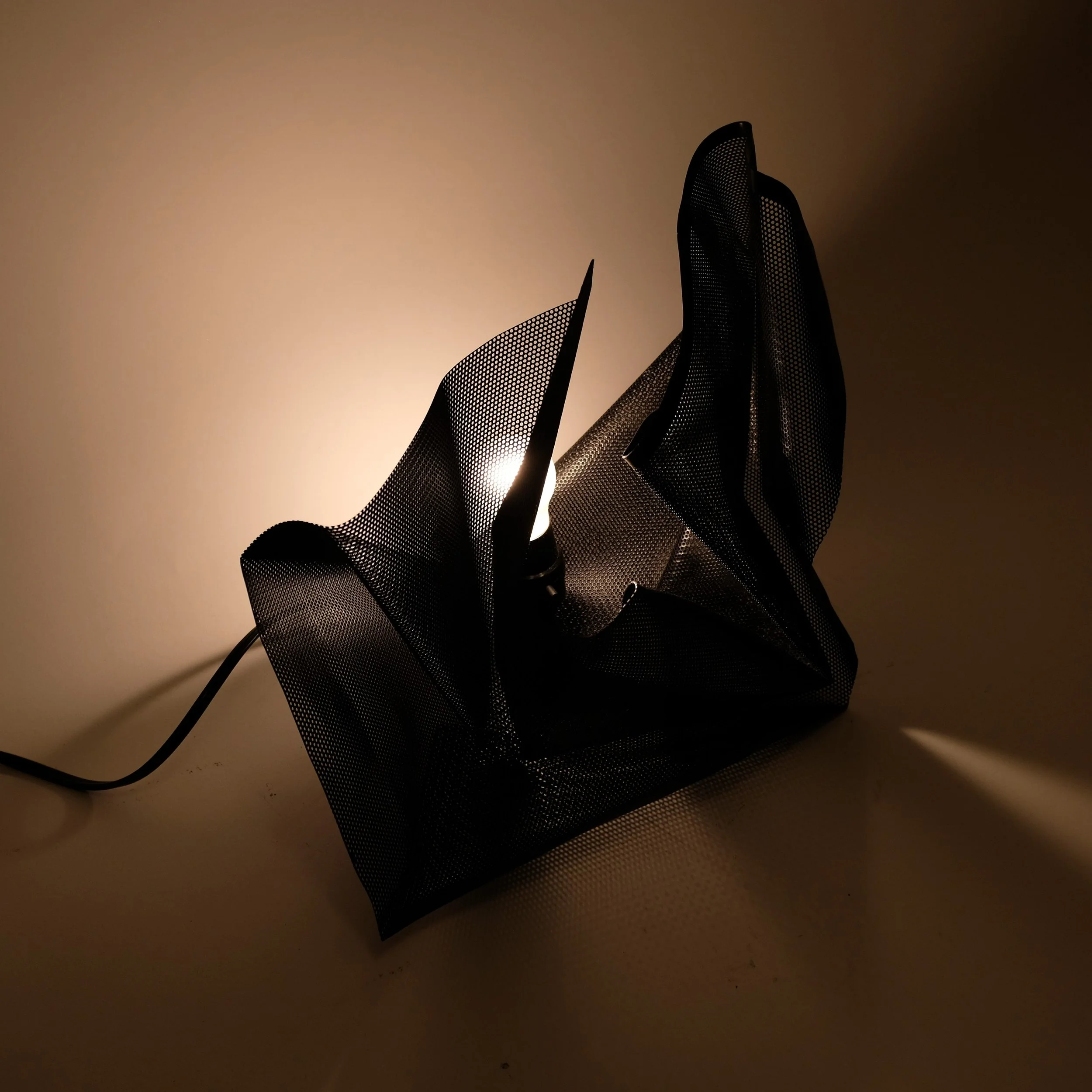 TL04 Black 2 Top Aspect Off.JPG