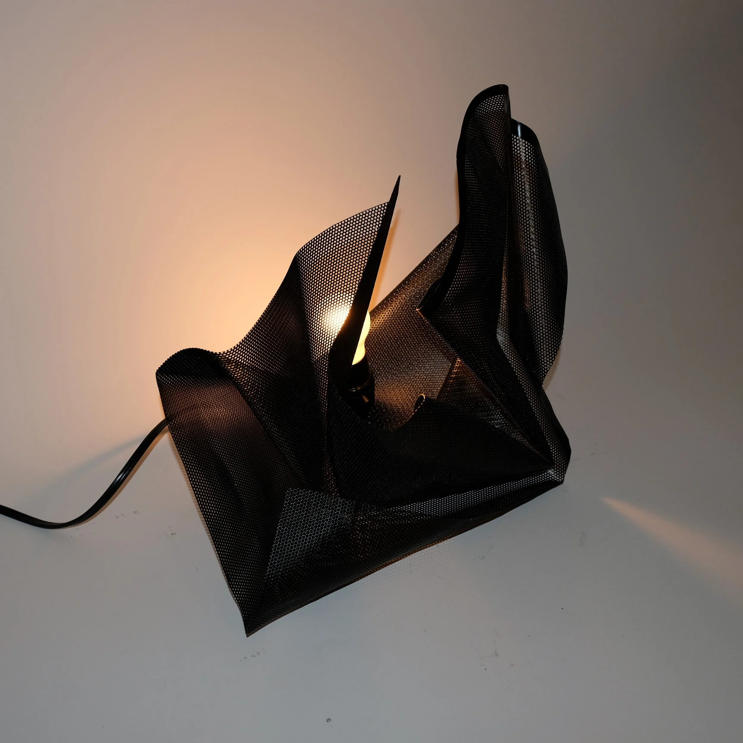 Tl04 Black 2 Top Aspect On.JPG