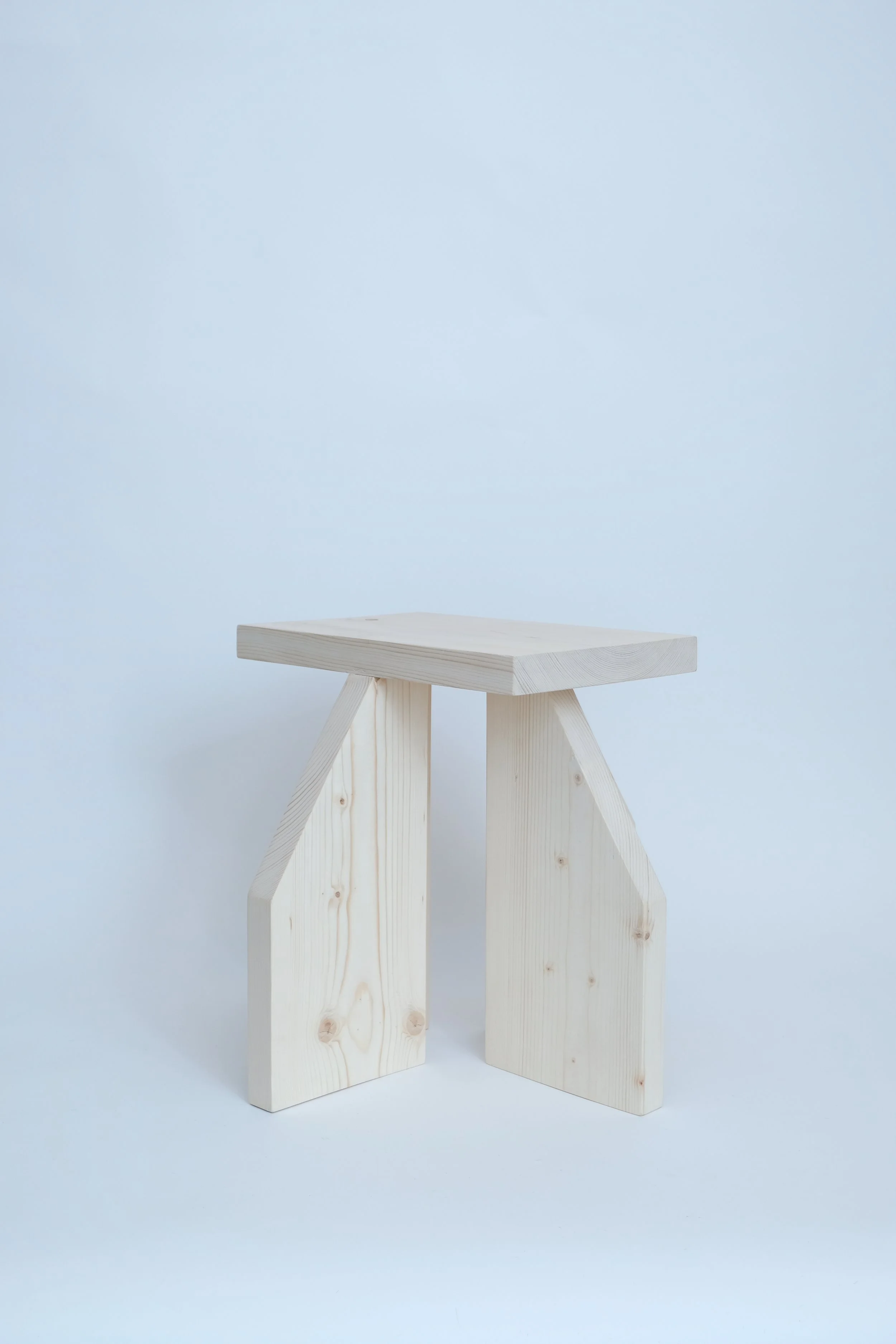 ST05 Side Aspect 2.JPG