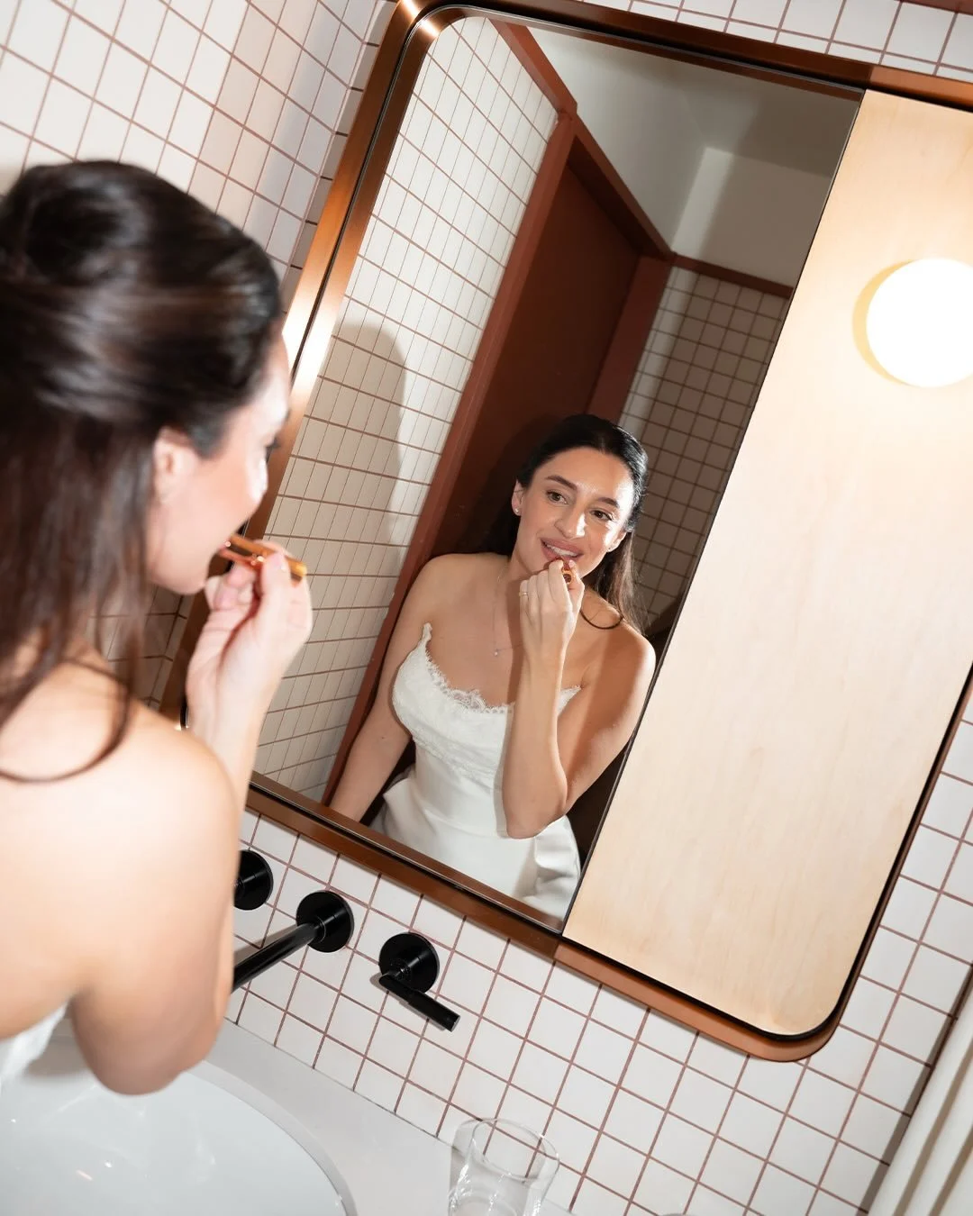 Gettin ready for love, a brand new start here&rsquo;s my heart 💕👄 

Toronto Wedding Photographer that captures timeless moments 🤍 #torontoweddingphotographer #torontowedding #torontoweddingphotography #torontoweddingvenue
