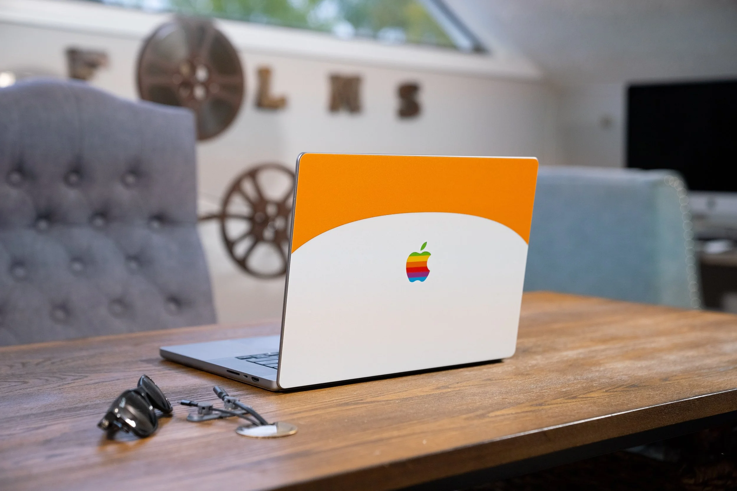 Macbook Pro and MacBook Air (M1, M2, 2021-Present) iBook-Style Skin — SkipRetro