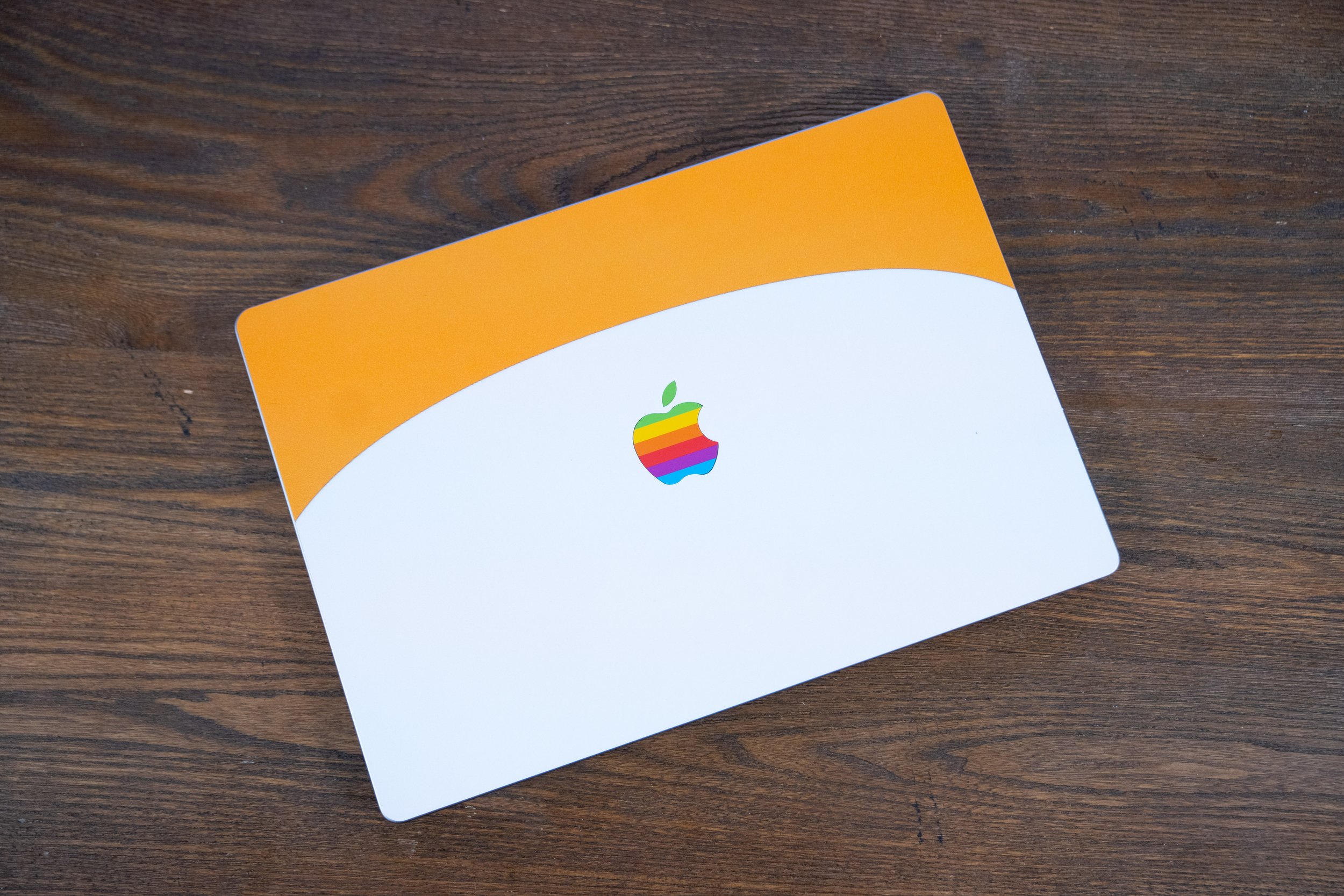 Macbook Pro and MacBook Air (M1, M2, 2021-Present) iBook-Style