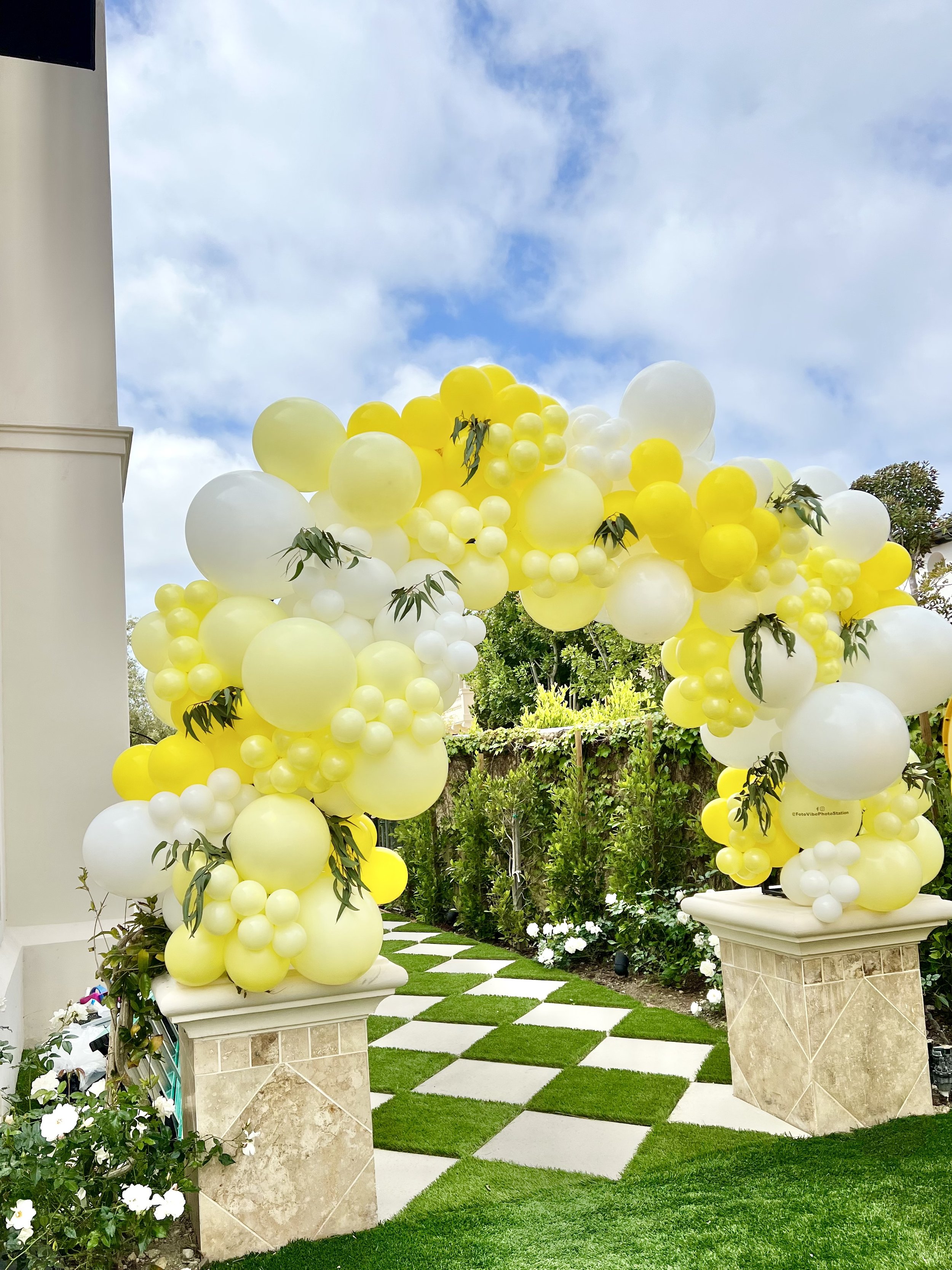 Balloon Decorator Orange County - Balloon Arch, Garlands Designer Los  Angeles, San Diego & Inland Empire CA