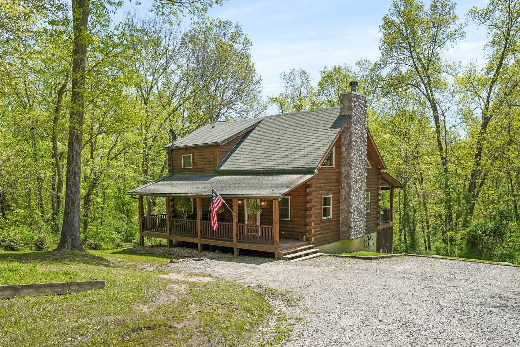 Bobcat Bluff Cabin at Hocking Hills Ohio