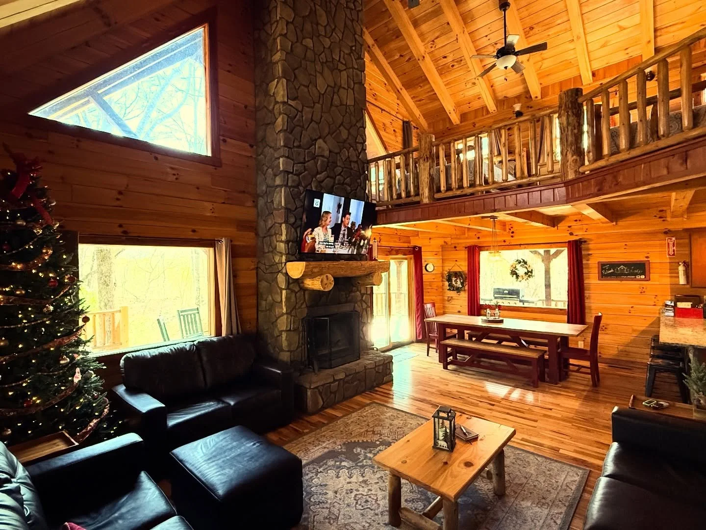 Families have been celebrating the holidays together throughout December at our lodges! We love seeing your family photos and hearing about all the wonderful memories made ❤️