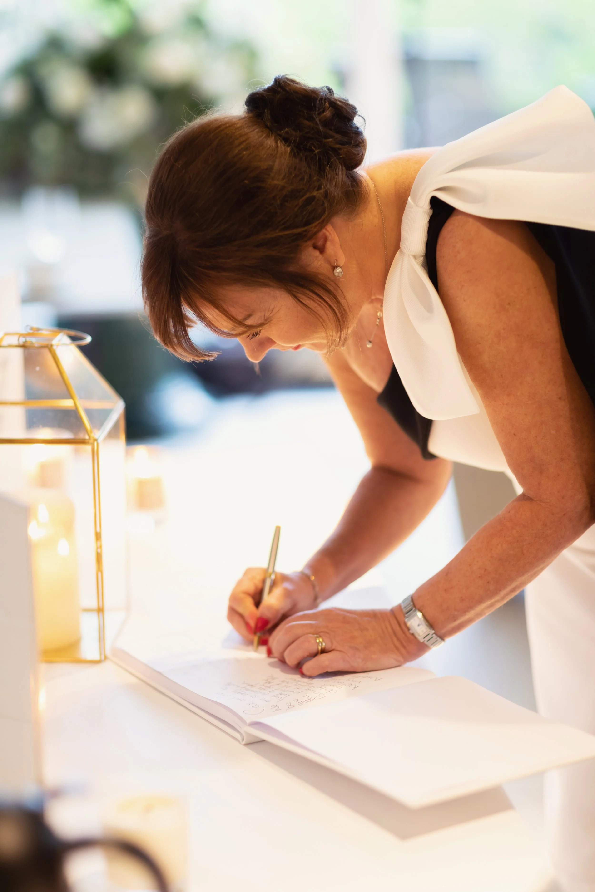 Don’t forget about the guestbook! 
