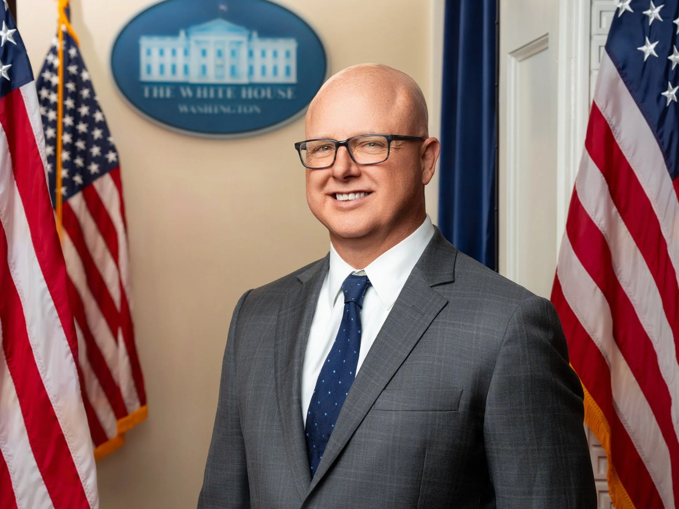 Environmental headshot at the White House in Washington DC for government professional.