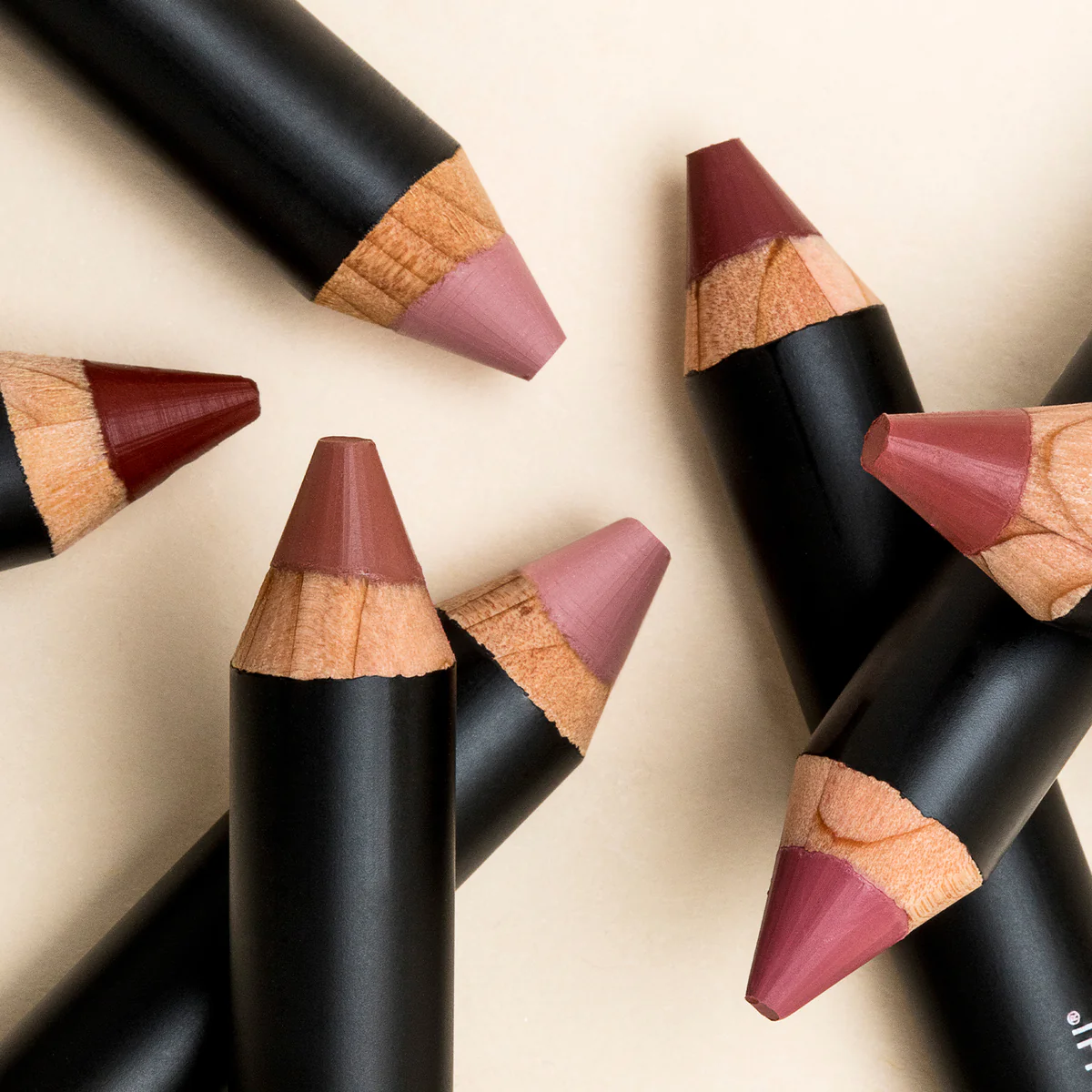 00-Cart-Image-Everluxe-Lip-Crayon-Group.png