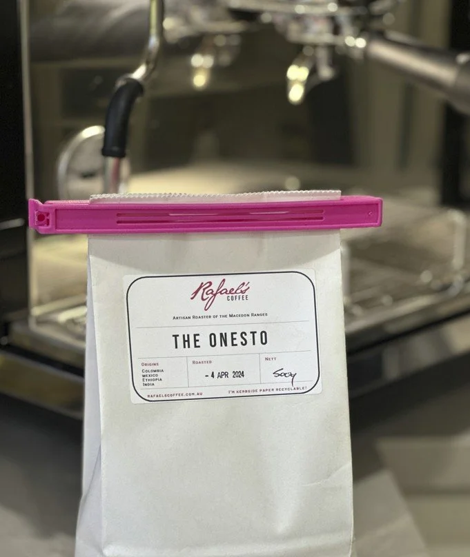 Coffee bag securing clip