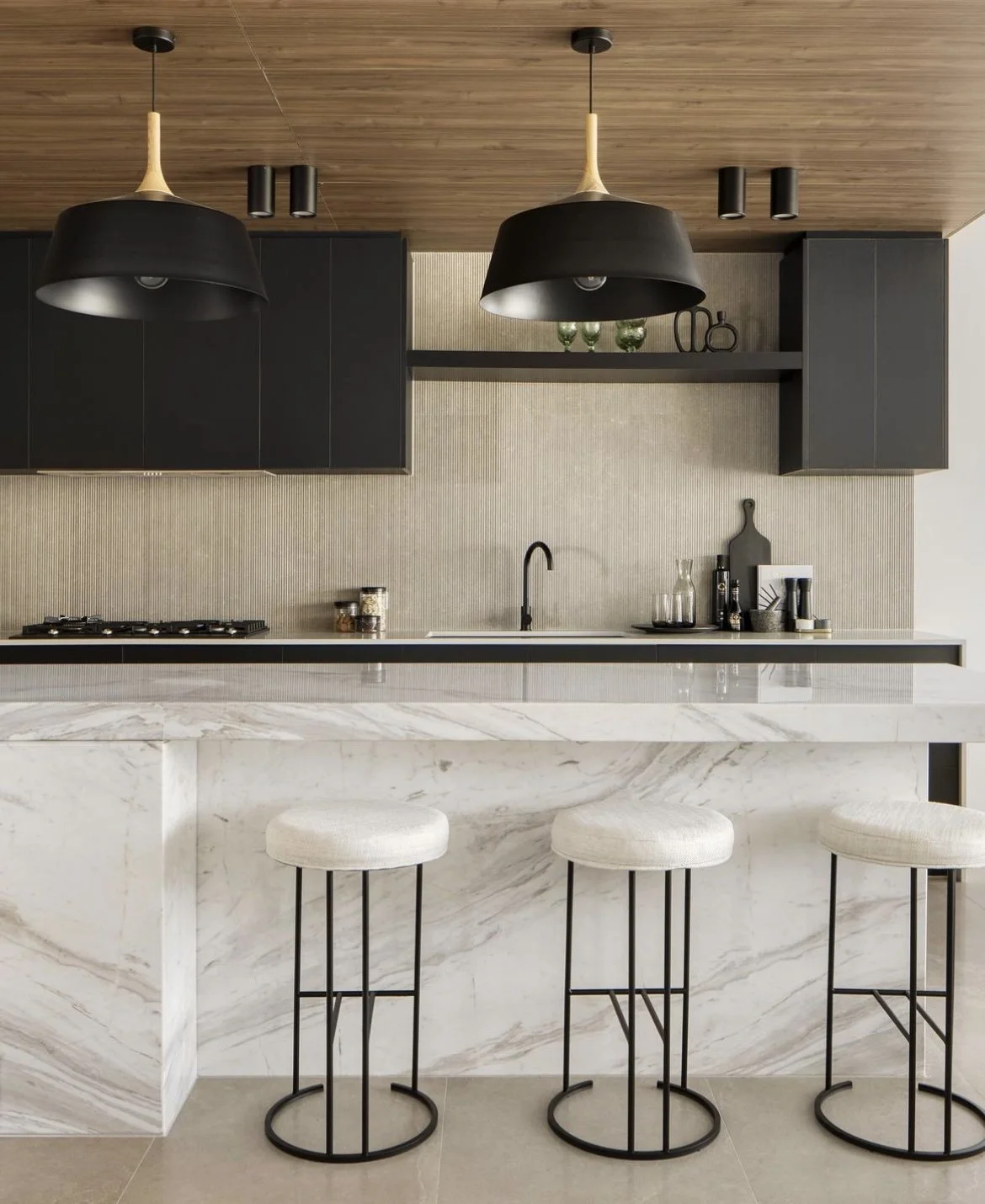 Gold Coast cabinet maker