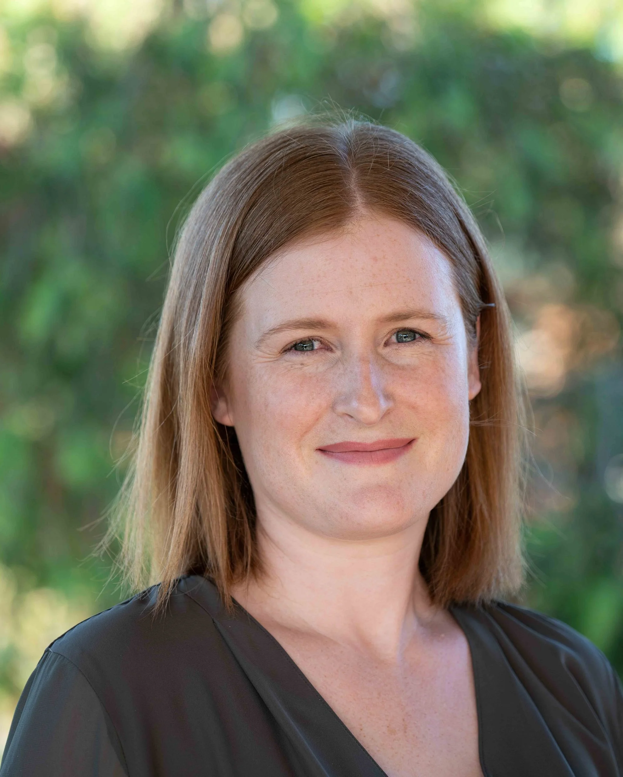 Dr Nicole White