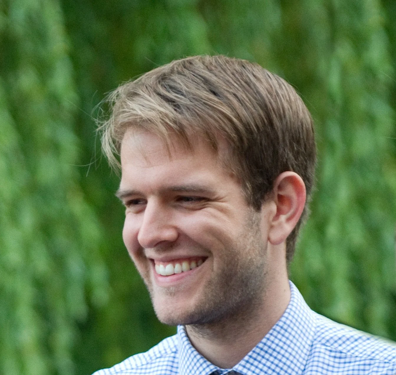 Dr David Price