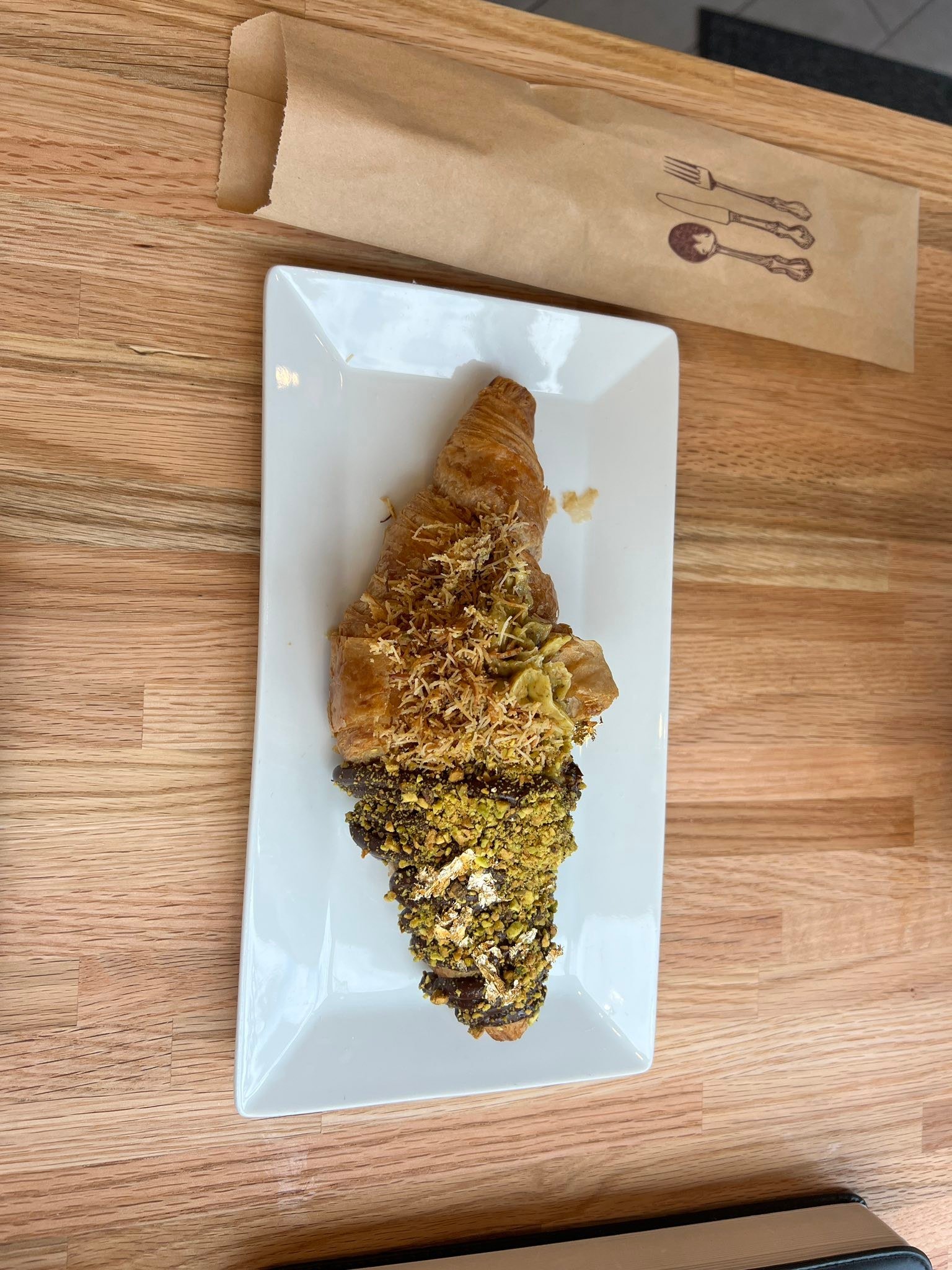 Indulge in a Dubai chocolate croissant and macchiato infused with the warmth of Mexican cinnamon! #DolceAroma #connecthomelife #emptynestlife