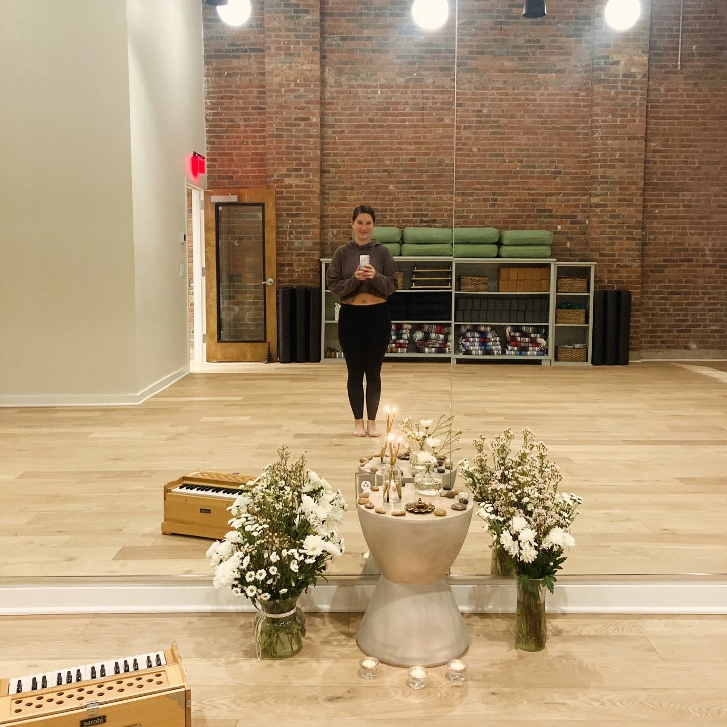 2025 was really something ❤️

I got to share yoga and chanting with sweet people of all ages almost every day of the year 🧘&zwj;♀️

We had an incredible journey to Bali, my first ever retreat sold out and filled me with profound positivity 🌴

I tau