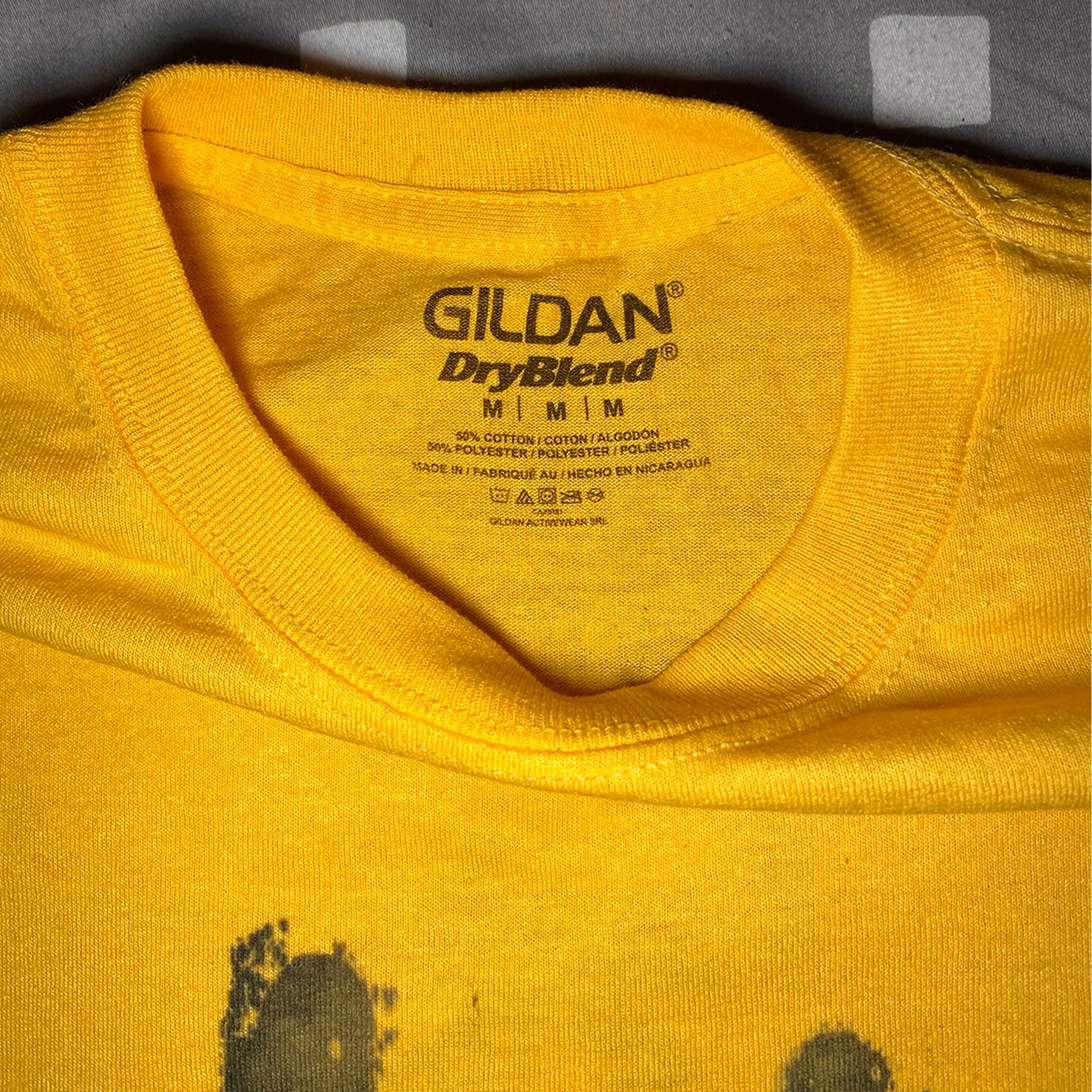 yellow-bieiee.jpg