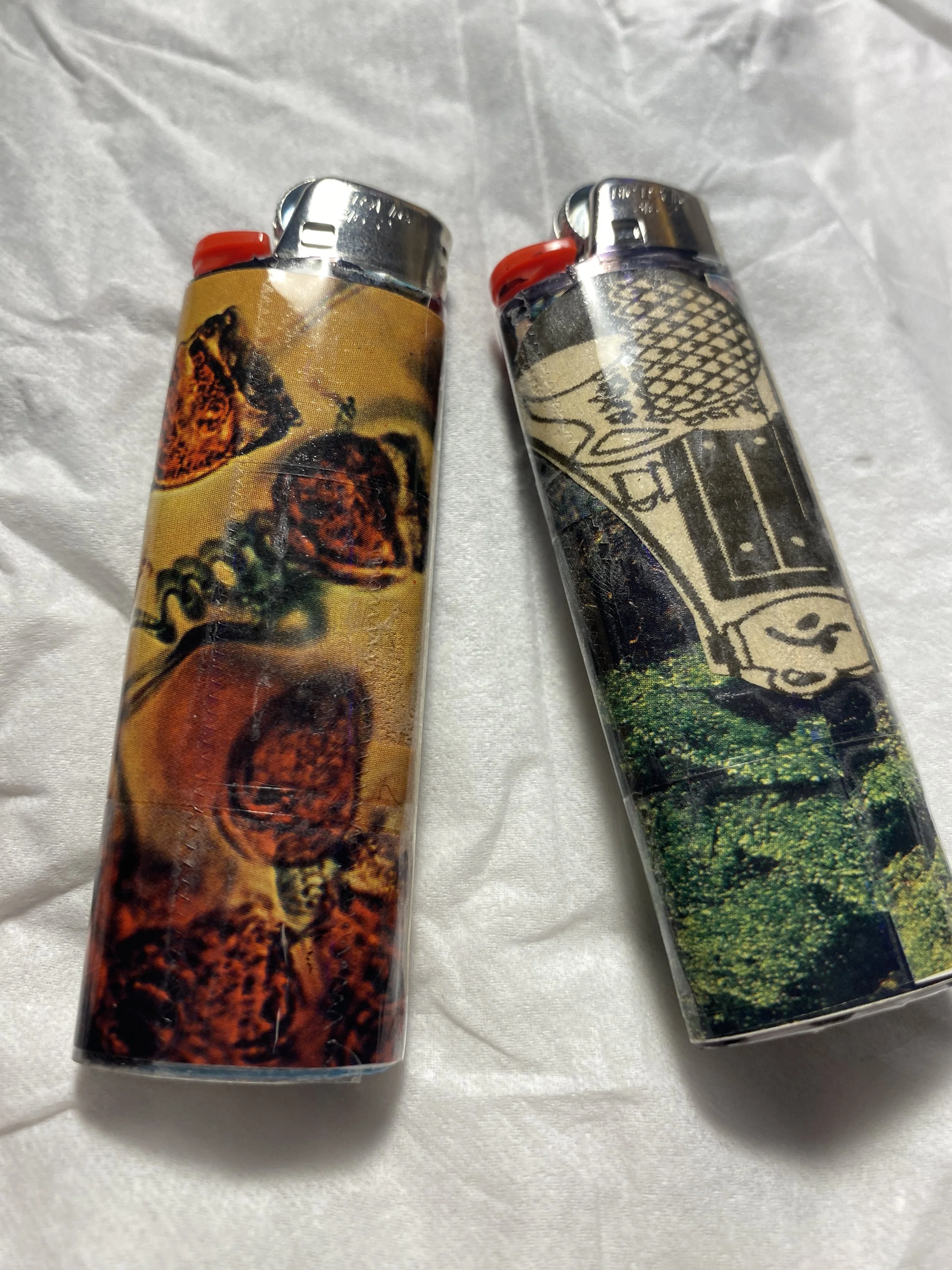 2-pack of lighters