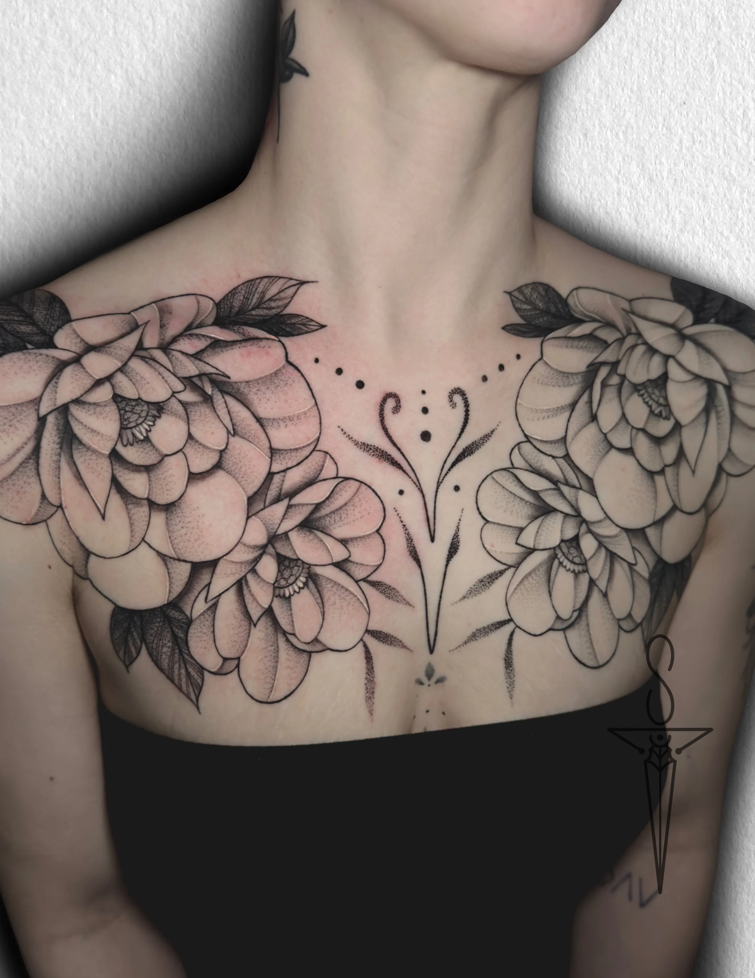 stipple-peony-black-and-grey-tattoo-rockford-il