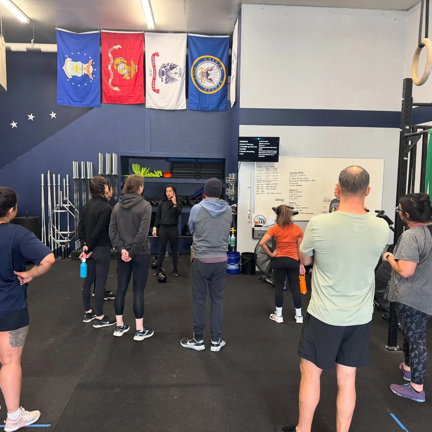 &ldquo;A LOT OF STEPS&rdquo;
Time to hit them streets for running!!

#thesweatlab #makeyourself #springtimevibes #running #strengthandconditioning #athletedevelopment #steps #farmerscarry #stepups