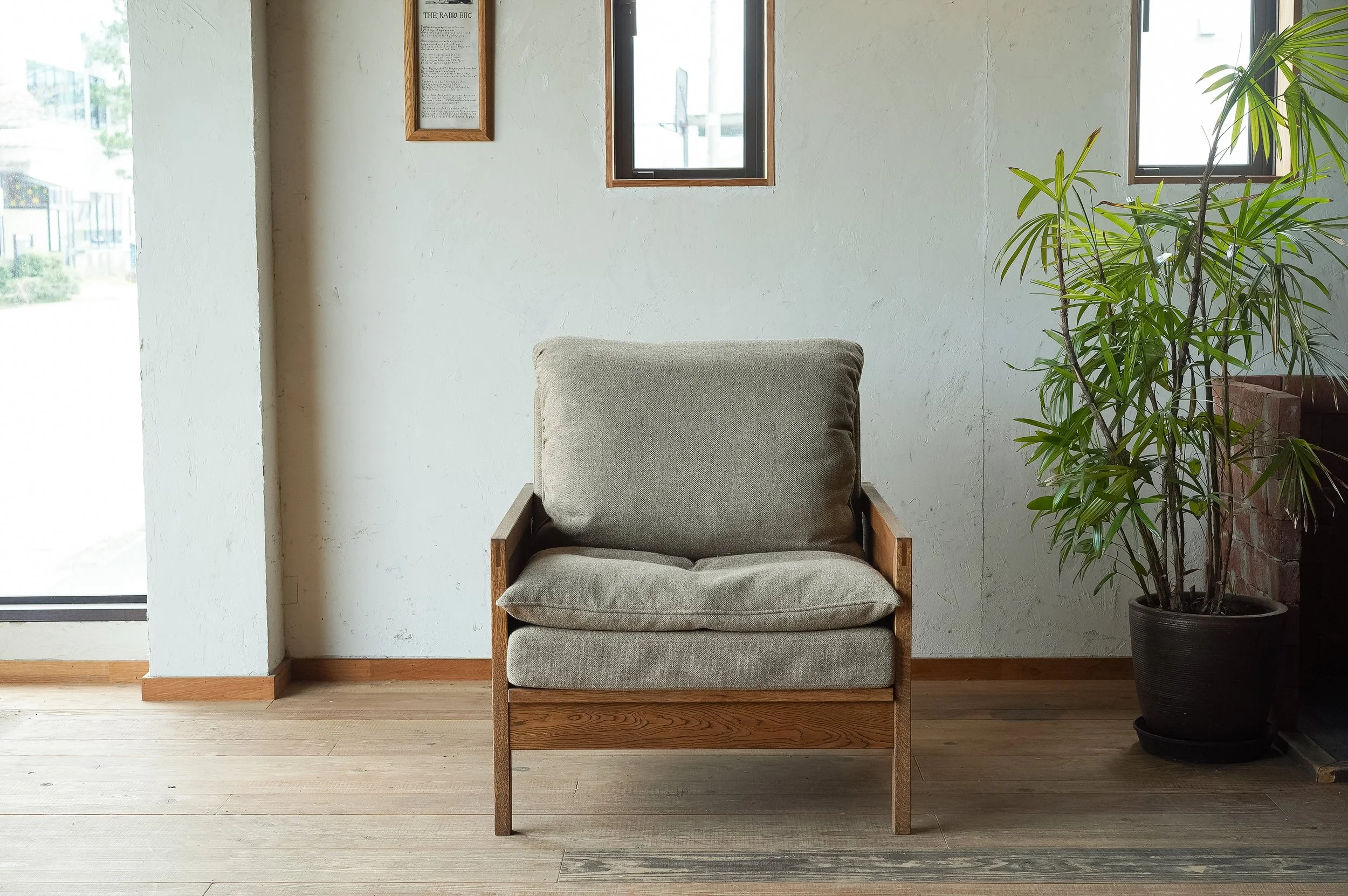 KAMACHI SOFA 1P — indigo-furniture