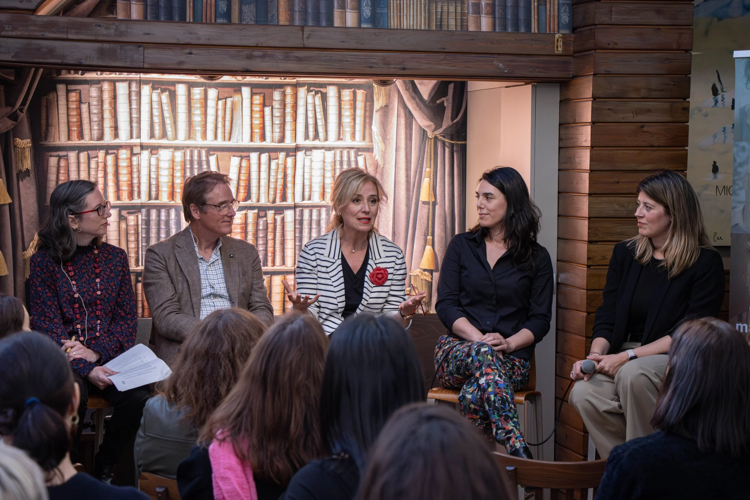 Libro-B-Academics-Presentacio-n-BCN_6.jpg