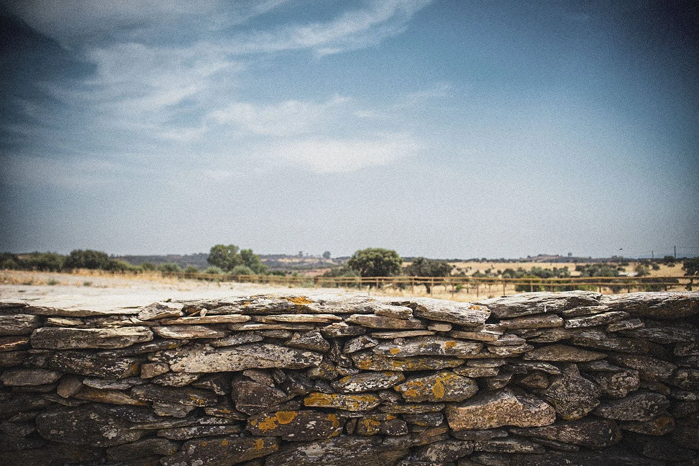 O muro da aldeia