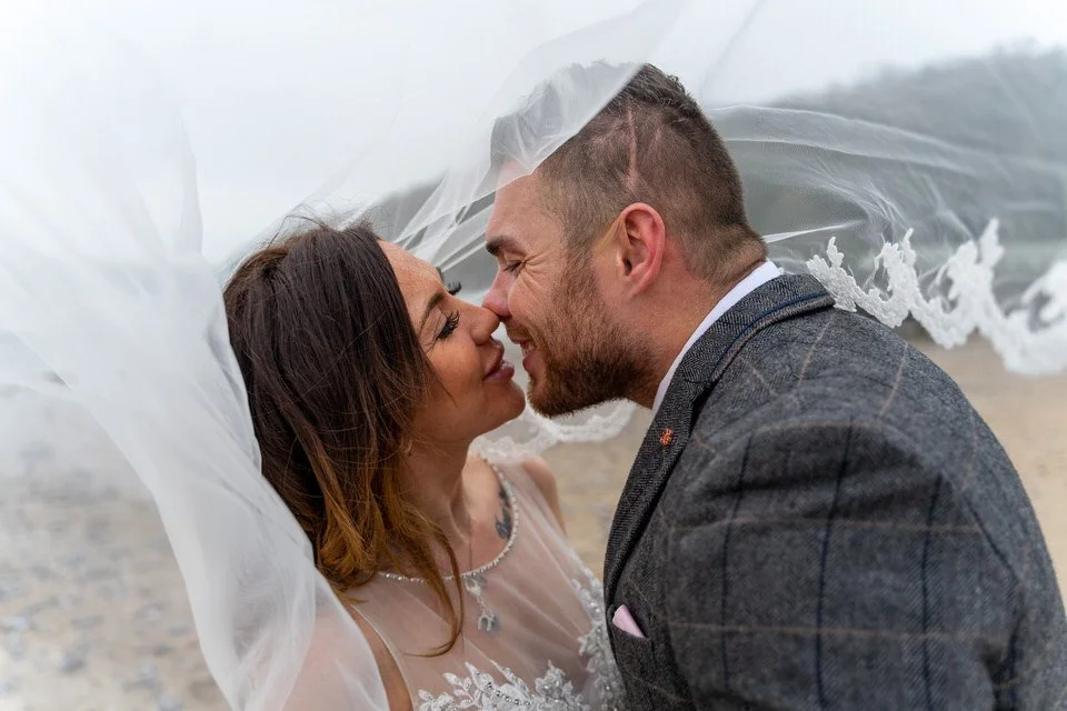 Oxwich-Bay-Hotel-Wedding-Photographer-1014.jpg