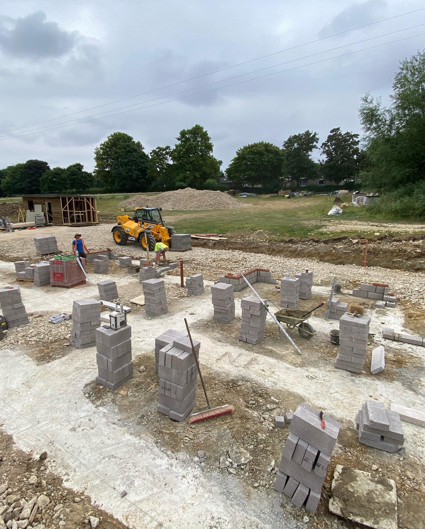 Another great week completed by the team. 

We had the pleasure of completing this substructure in the idilic Cotswold country side. 

This is a high end development of 6 new plots with a restoration of some existing barns. It&rsquo;s going to be a r