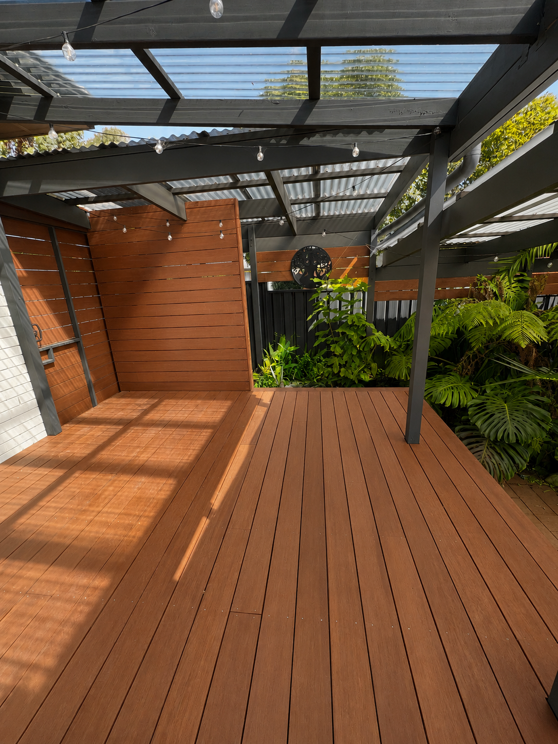 Deck + Tank screen.png